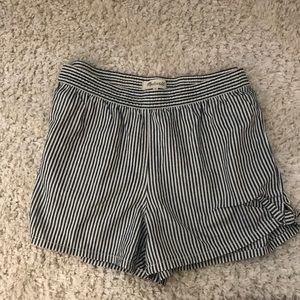 Madewell cotton shorts. Size Large